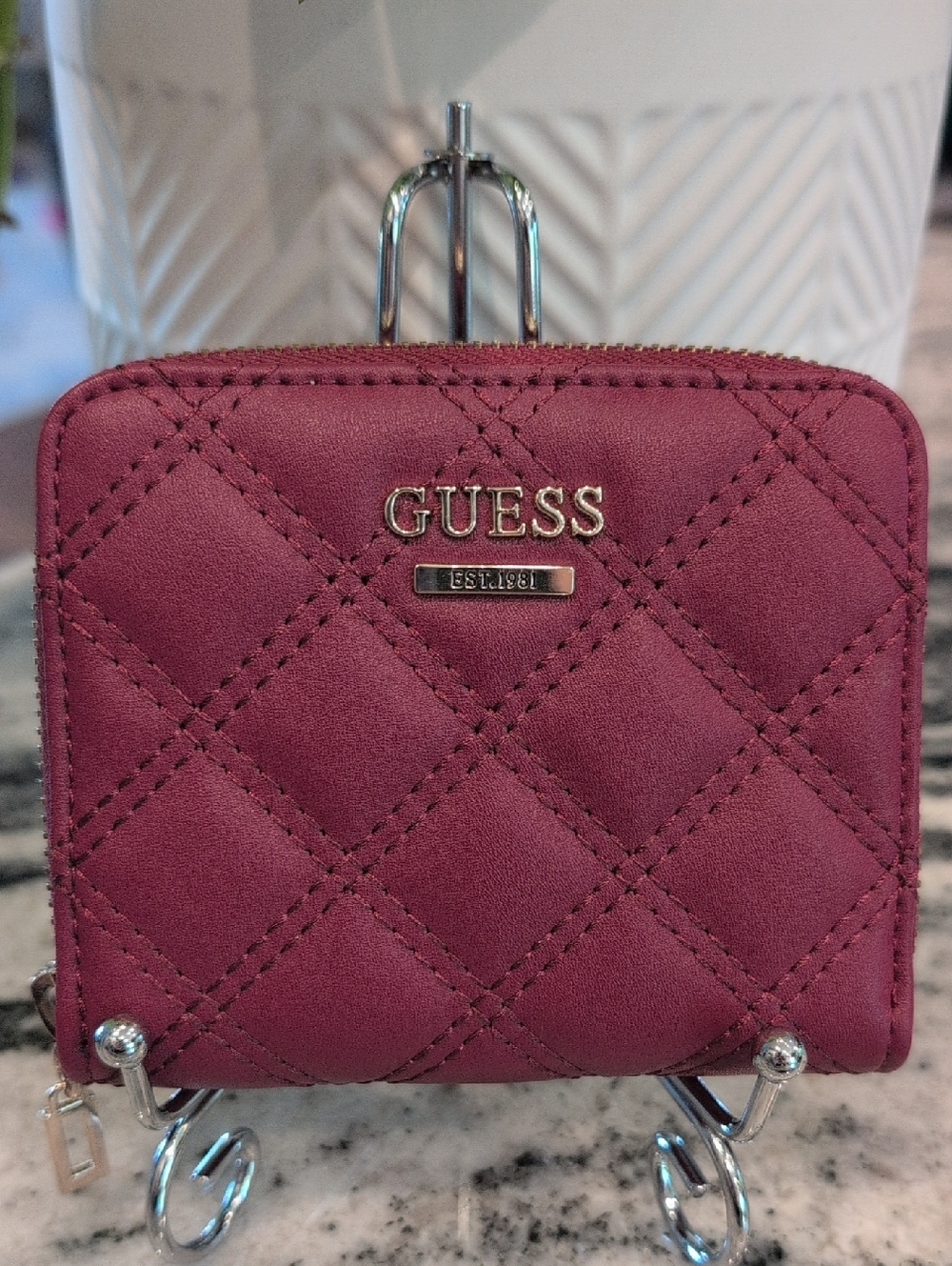 GUESS Quilted Small Wallet - Raspberry - Picture 1 of 8
